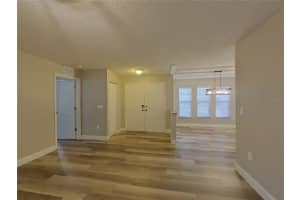 1535 BAY HILL CIRCLE, SARASOTA, FL 34232 - MLS#MFRTB8396984