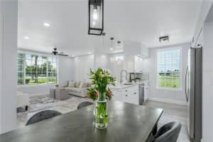 10520 WHITE LAKE COURT, TAMPA, FL 33626 - MLS#MFRTB8397049