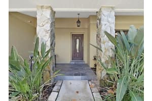 852 VILLAGE WAY, PALM HARBOR, FL 34683 - MLS#MFRTB8397088