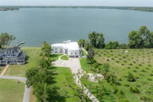 11313 KNIGHTS GRIFFIN ROAD, THONOTOSASSA, FL 33592 Sold 09/15/25