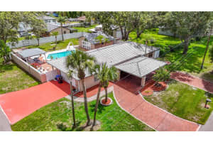 4002 HUDSON TERRACE, TAMPA, FL 33618 - MLS#MFRTB8397176