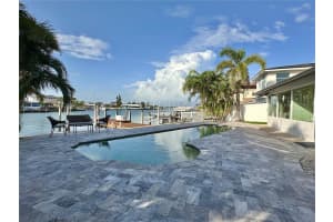 320 PALM ISLAND, CLEARWATER BEACH, FL 33767 - MLS#MFRTB8397206