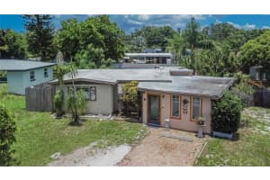 10549 112th Ave, LARGO