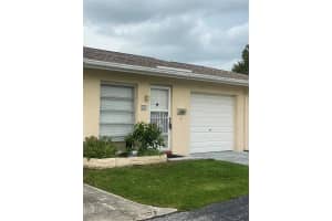832 CAMBRIDGE COURT, DUNEDIN, FL 34698 - MLS#MFRTB8397248