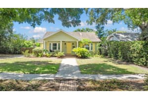 4220 2nd Ave N, ST PETERSBURG