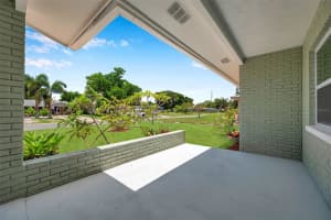 6352 CANTON STREET, ST PETERSBURG, FL 33712 Sold 10/31/25