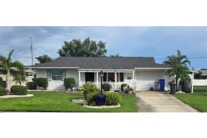 822 OAKMONT AVENUE, SUN CITY CENTER, FL 33573 Sold 09/05/25
