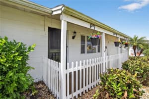 822 OAKMONT AVENUE, SUN CITY CENTER, FL 33573 Sold 09/05/25