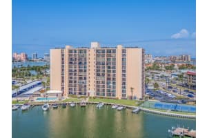 51 ISLAND WAY, CLEARWATER BEACH, FL 33767 - MLS#MFRTB8397348