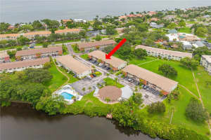 4510 Overlook Dr Ne #224, ST PETERSBURG