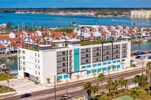 400 150TH AVENUE, MADEIRA BEACH, FL 33708 - MLS#MFRTB8397405