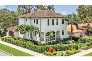 101 Bandera Way Ne, ST PETERSBURG