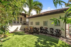 101 BANDERA WAY, ST PETERSBURG, FL 33704 - MLS#MFRTB8397422