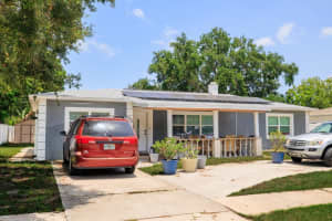 5895 16th St N, ST PETERSBURG