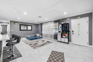 5895 16TH STREET, ST PETERSBURG, FL 33703 - MLS#MFRTB8397462