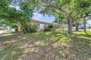 1269 Drew St, CLEARWATER