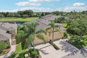 2427 Nottingham Greens Dr, SUN CITY CENTER