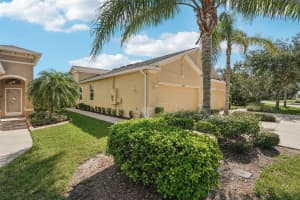 2427 NOTTINGHAM GREENS DRIVE, SUN CITY CENTER, FL 33573 - MLS#MFRTB8397545