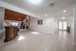13851 LAKE POINT DRIVE, CLEARWATER, FL 33762 - MLS#MFRTB8397556