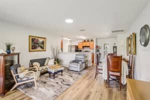 636 CHATHAM WALK DRIVE, RUSKIN, FL 33570 - MLS#MFRTB8397559