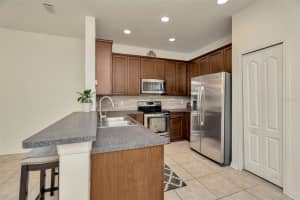9240 STONE RIVER PLACE, RIVERVIEW, FL 33578 - MLS#MFRTB8397587