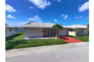 5390 Magnolia Trl N, PINELLAS PARK
