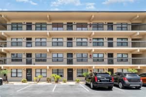 635 30th Ave W #f309, BRADENTON
