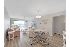 6211 SUN BOULEVARD, ST PETERSBURG, FL 33715 - MLS#MFRTB8397662