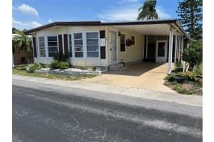 45 Royal Palm Cir, LARGO