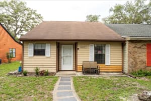 35077 WHISPERING OAKS BLVD, DADE CITY, FL 33523 - MLS#MFRTB8397706