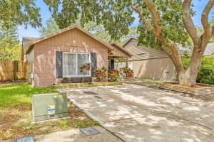 4613 SUMMERWIND COURT, PLANT CITY, FL 33566 Sold 07/24/25
