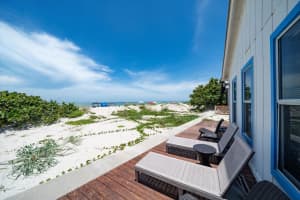 960 GULF BOULEVARD, INDIAN ROCKS BEACH, FL 33785 Sold 07/15/25