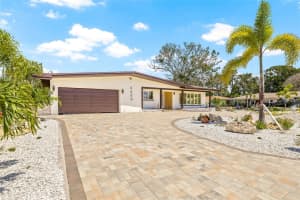 6400 MOCKINGBIRD WAY, ST PETERSBURG, FL 33707 - MLS#MFRTB8397891