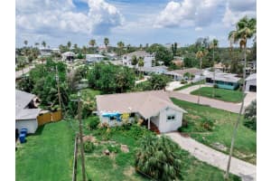 1580 ARIZONA AVE NE, ST PETERSBURG, FL 33703 - MLS#MFRTB8397974