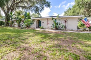 35836 LAKESHORE DRIVE, DADE CITY, FL 33525 Sold 08/28/25
