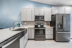 3029 BROOKFIELD LANE, CLEARWATER, FL 33761 Sold 08/22/25