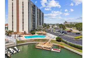 255 DOLPHIN POINT, CLEARWATER BEACH, FL 33767 - MLS#MFRTB8398066