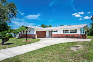 13883 JAMAICA DRIVE, SEMINOLE, FL 33776 Sold 07/14/25