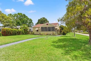 506 39TH AVENUE, ST PETERSBURG, FL 33703 Sold 08/29/25
