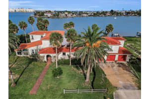 15801 Redington Dr, REDINGTON BEACH