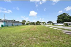 801 PAW PAW STREET, COCOA, FL 32922 - MLS#MFRTB8398245