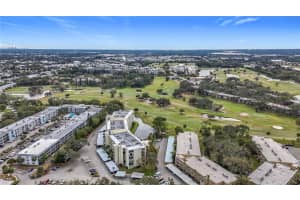 225 Country Club Dr #1506, LARGO