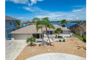 6334 COCOA LANE, APOLLO BEACH, FL 33572 Sold 08/13/25