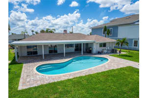 6334 COCOA LANE, APOLLO BEACH, FL 33572 Sold 08/13/25