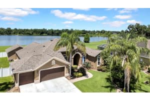 5516 Winding Brook Ln, VALRICO