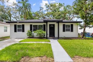 1275 Palm St, CLEARWATER