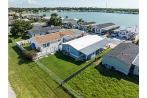 8443 FANTASIA PARK WAY, RIVERVIEW, FL 33578 Sold 09/19/25