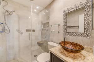 6237 50TH AVENUE, ST PETERSBURG, FL 33709 Sold 07/22/25