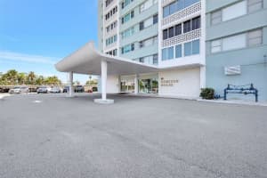 31 ISLAND WAY, CLEARWATER BEACH, FL 33767 Sold 08/29/25