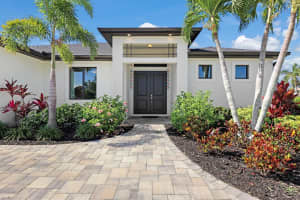 2214 CAPE CORAL PARKWAY, CAPE CORAL, FL 33914 - MLS#MFRTB8398390